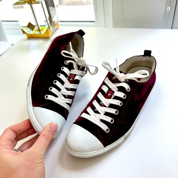 Prada Sneakers in Good Condition Fits 7.5-8 - Picture 1 of 8